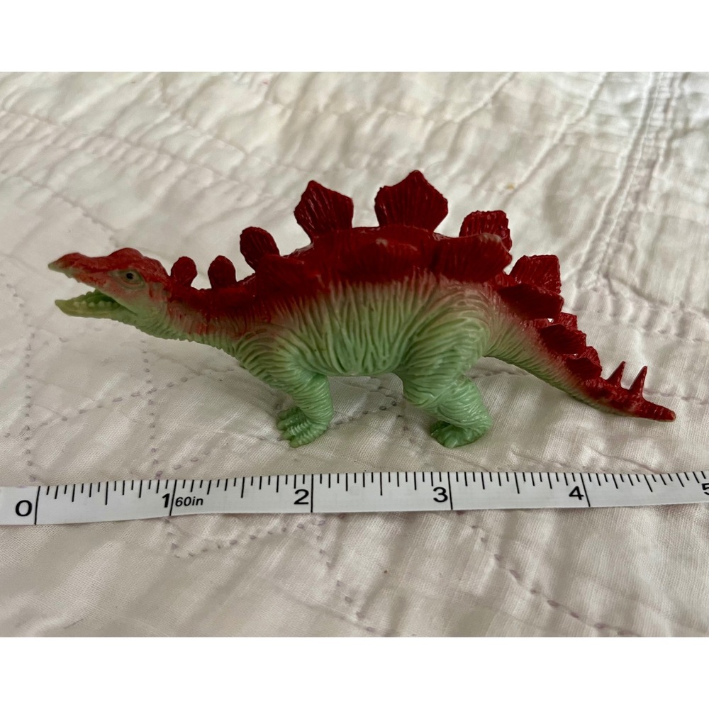 Stegosaurus Dinosaur Toy Figure Green Red Plastic Prehistoric WM84495 ZM01-0720